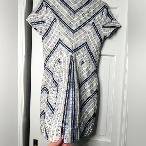 REBECCA MINKOFF • STRIPED PATTERN DRESS - Picture 6 of 9